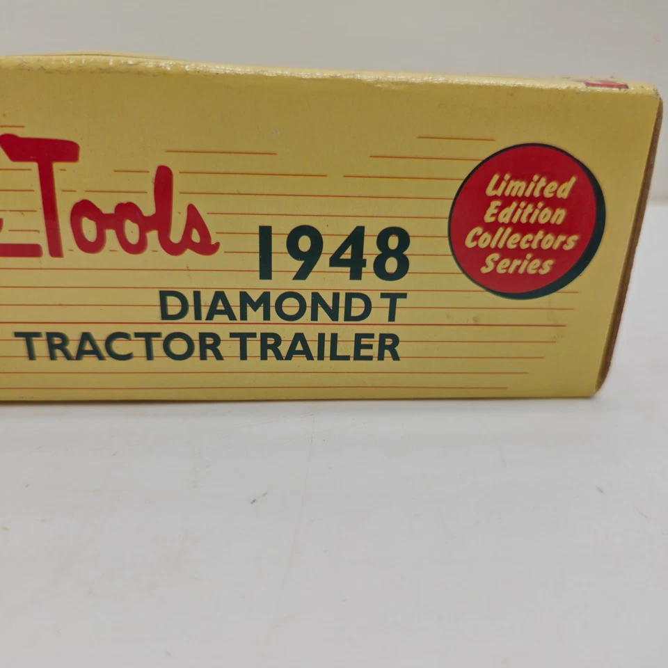 Snap-on Ertl 1948 年钻石 T 拖拉机拖车压铸银行 1/43 比例 F804 复古 — 第 2/4 张图片