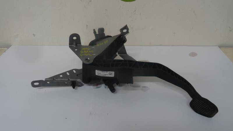 KUPPLUNGSPEDAL Ford Grand C-Max (DXA) MPV 2.0 TDCi 16V (TXDB) 2014