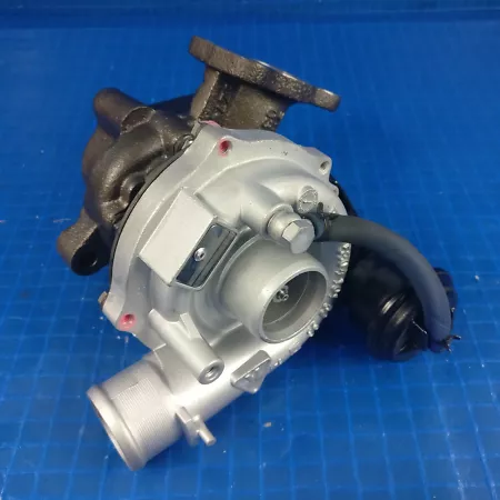 Turbolader 53039700062