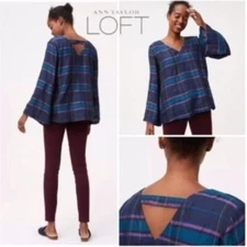 New ANN TAYLOR LOFT Blue Pink Flare Sleeved V-Neck Plaid Top Shirt Size Medium