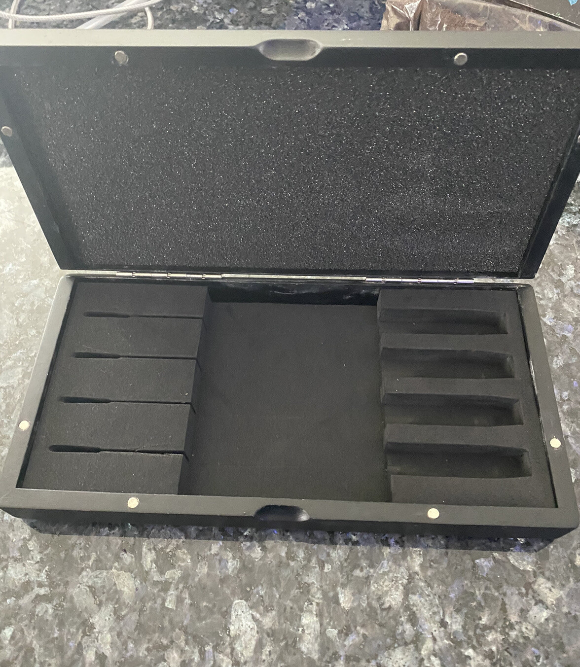 Pampered Chef Steak Knives Wooden Box Closure Cutlery