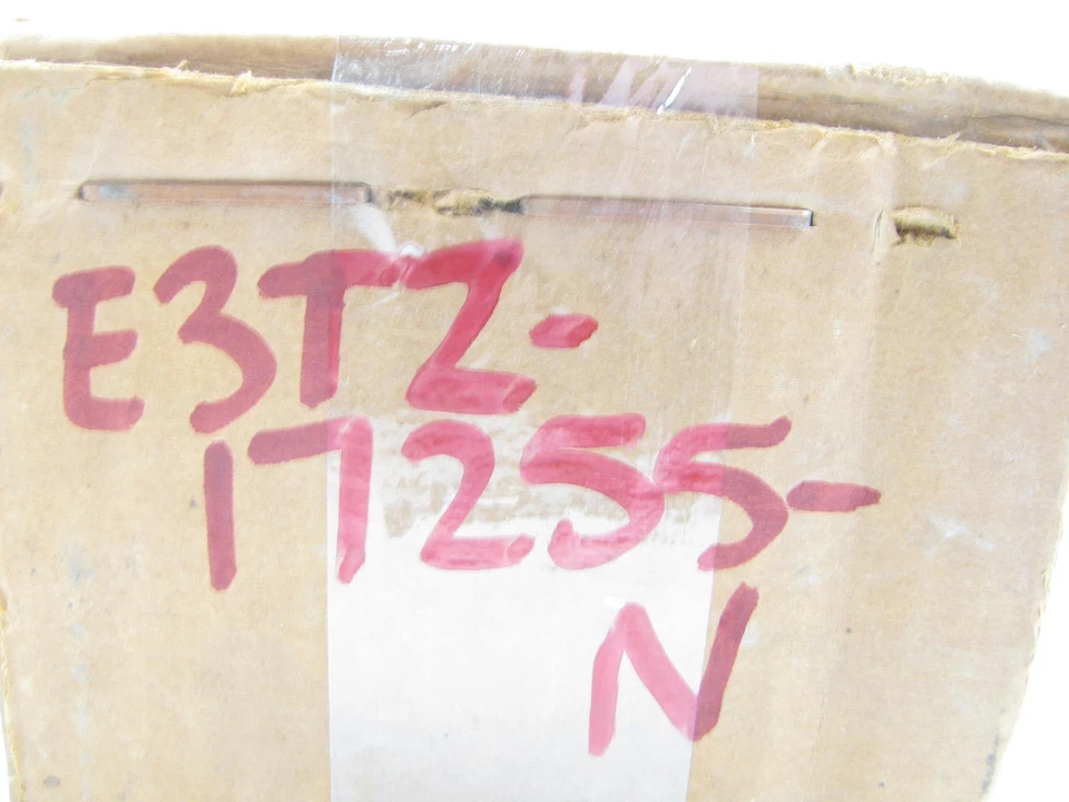 NUEVO - OEM Ford E3TZ-17255-N Velocímetro Speedo Gauge 1983-1991 B-C-L600/800 Foto 3 de 3