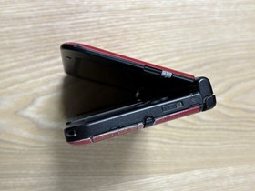 Very Good Nintendo 3DS LL XL Red Black Console + Stylus + 4GB SD