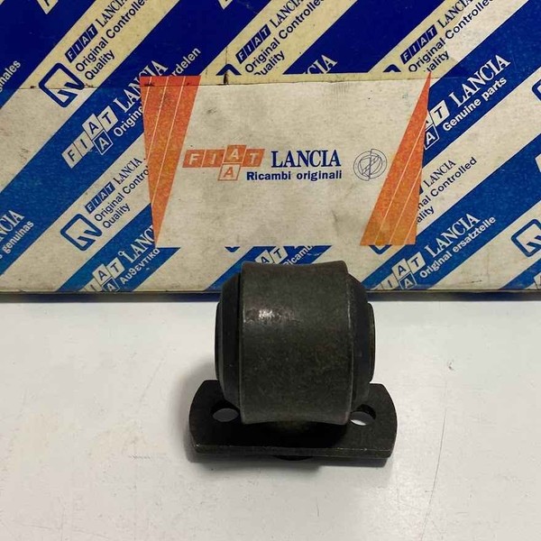 Buchse AufhäNgung Lancia Fulvia Coupe Original 82237104-image
