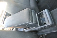 VW Passat 3B Mittelarmlehne Armlehne Lehne Mitte Original schwarz dunkel