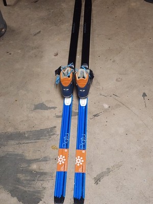 Karhu Piqtu 190 cm Nordic Waxless Cross Country Skis SNS Profil Binding