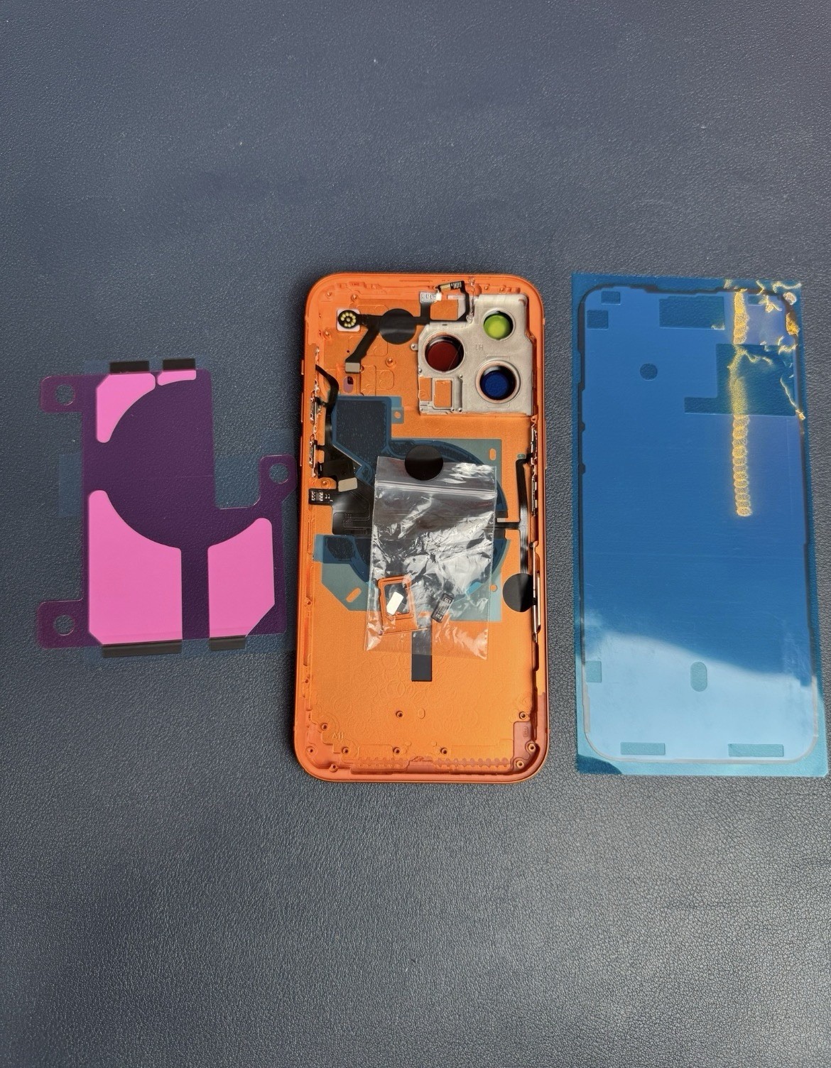 Châssis iPhone 14 Pro Max vers 17 Pro Max de remplacement pour réparation de smartphone