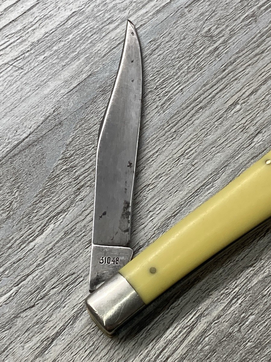 Vintage 2 Dot 1978 Case XX 31048 Yellow Slimline Trapper