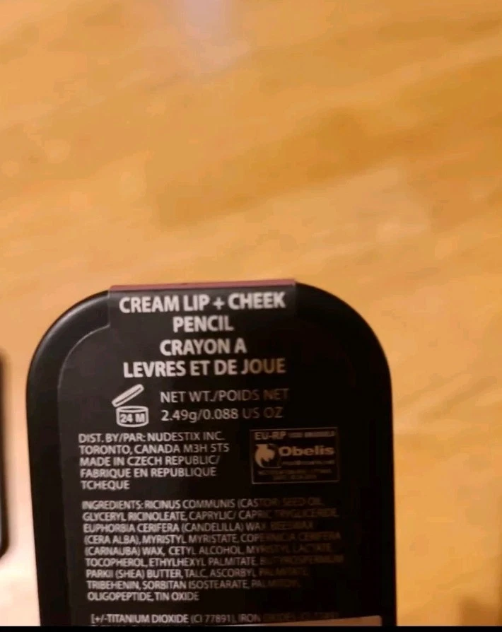 LÁPIZ LABIO+MEJILLA NUDESTIX PLUMÍN CREMA Foto 3 de 3