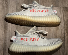 adidas Yeezy Boost 350 V2 Low Top Lace-Up Sne...