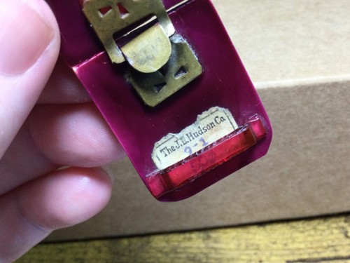 VTG 1930s deep Pink Bakelite 2 piece Belt Buckle J.L Hudson Co. w/ Tag - Picture 4 of 9