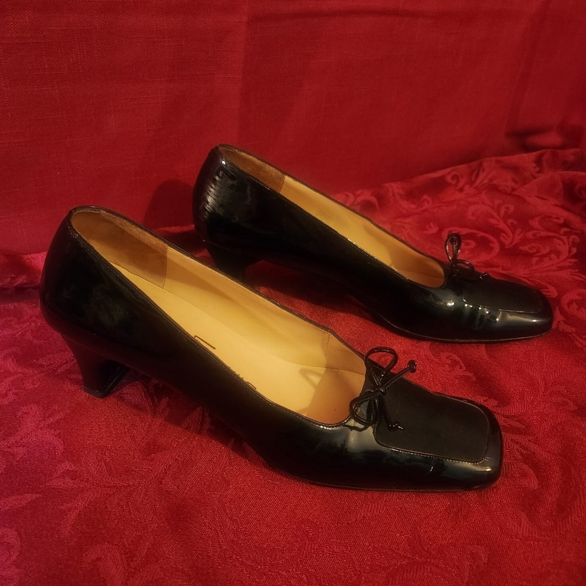Salvatore Ferragamo Italian made by leather dress shoes. Size 9 SALVATORE FERRAGAMO BLACK Leather Derby Cape Toe Shoes Men  main image 2