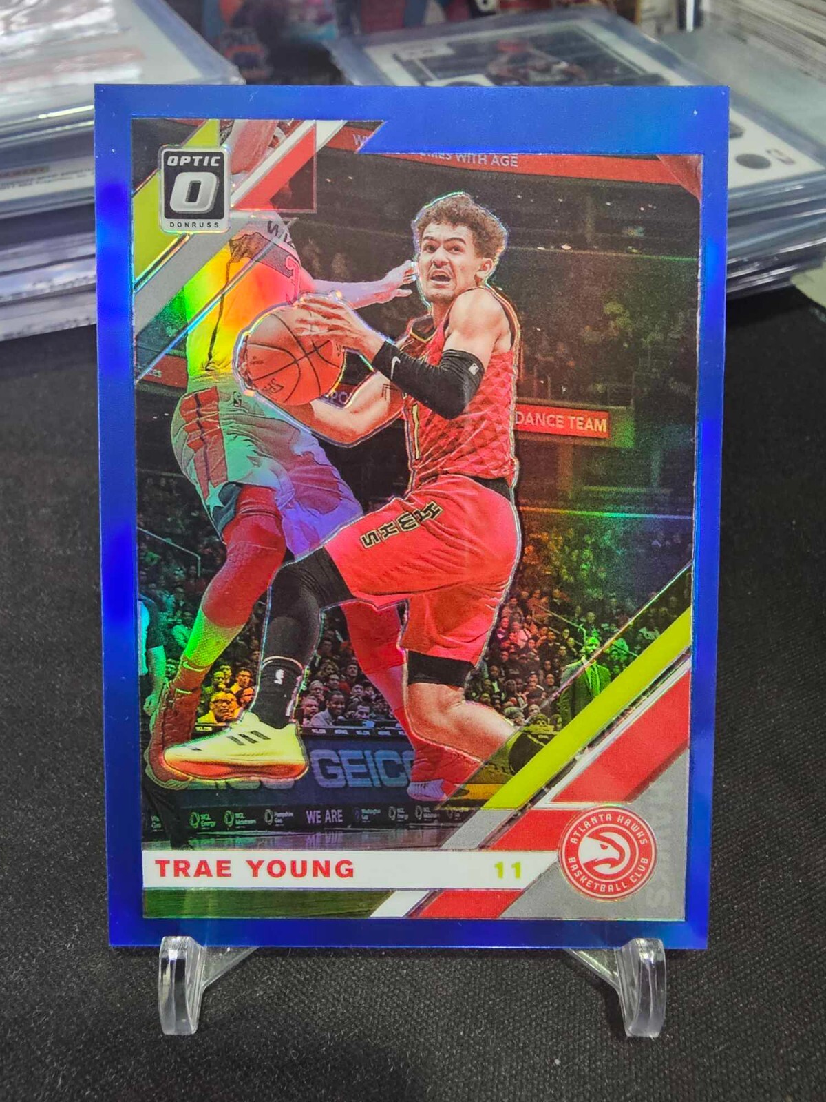 2019-20 Panini Donruss Optic Trae Young #2 Blue 33/59!