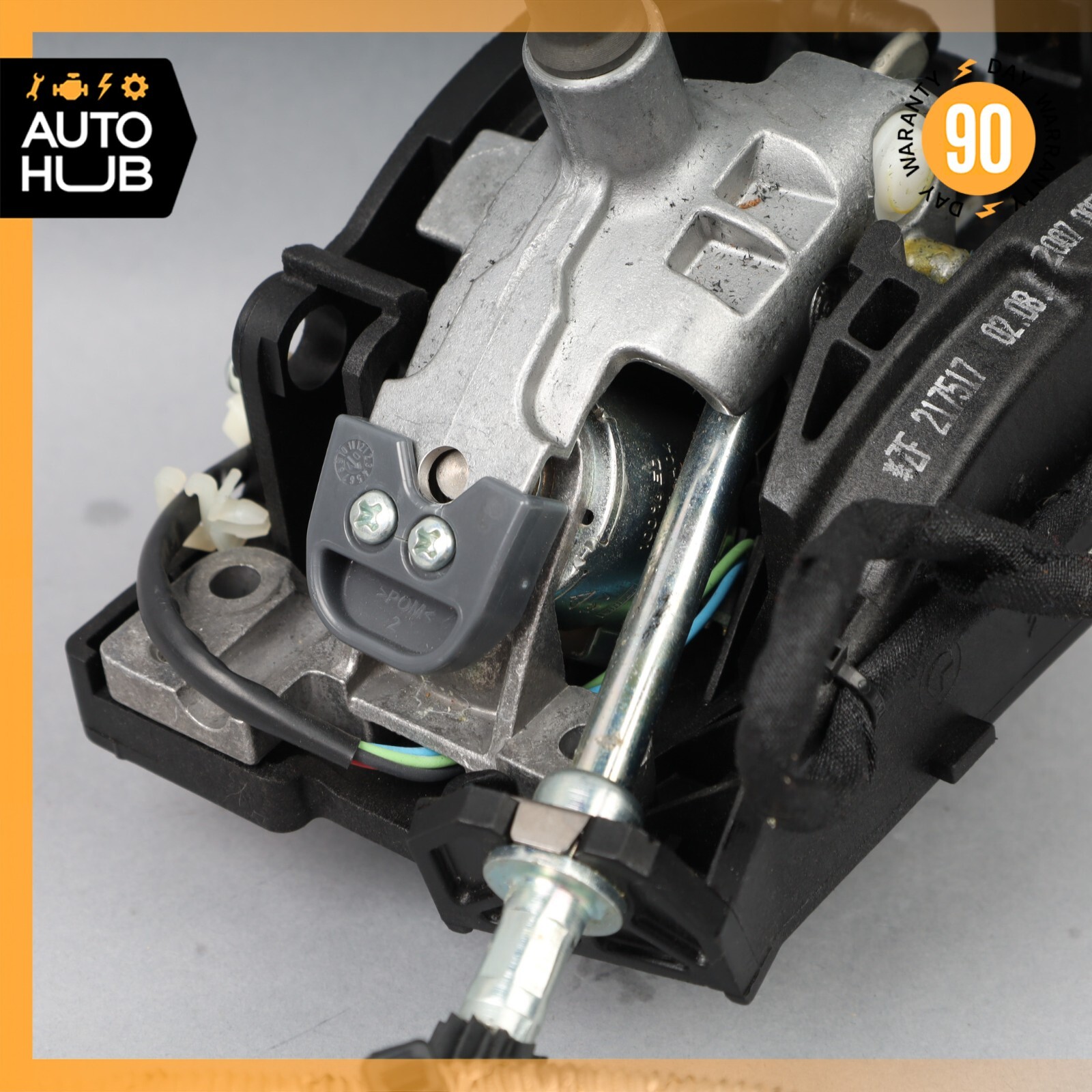 04-18 Maserati GranTurismo Quattroporte Floor Shifter Gear Shift Selector OEM