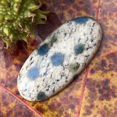 8.5g K2 Mountain stone Oval Cabochon climber jewelry white & blue Rare stone