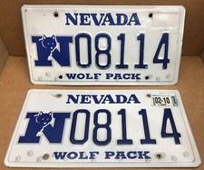 RARE PAIR NEVADA LICENSE PLATE  WOLF PACK  N 08114   WOLF PACK UNIVERSITY RENO