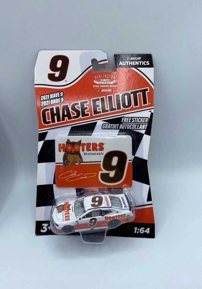 5 coches NASCAR Authentics 2021 Wave 9 1:64 Foto 3 de 4