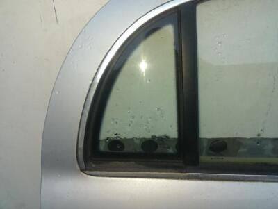 Brilliance M2  BS4 2008 Quarter glass - rear right side USED, Genu #81512-83