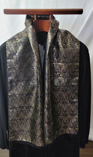 Gorgeous Silk Scarf Shawl Wrap , made of Gold, and Silk Threads. Gift for her - Picture 49 of 54