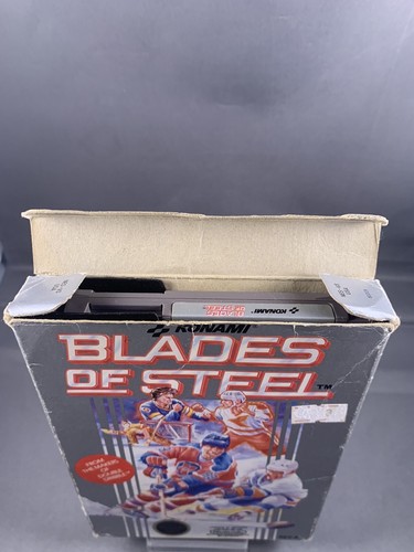 Blades of Steel Nintendo NES Complete CIB - Picture 8 of 13
