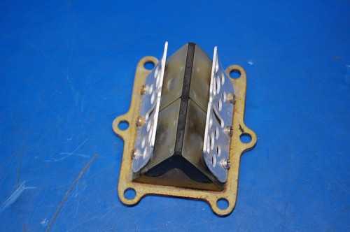 89 CR250R 1989 FABRICANTE DE EQUIPOS ORIGINALES CONJUNTO DE VÁLVULA DE LENGÜETA ADMISIÓN DE COMBUSTIBLE ENTREGA PÉTALOS 14100-KZ3-003 - Imagen 2 de 12