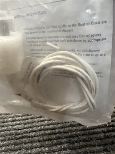 New Madison 2A554 Liquid Level Switch - Picture 2 of 5