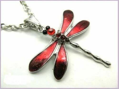 Collares y colgantes de bisutería de aleación