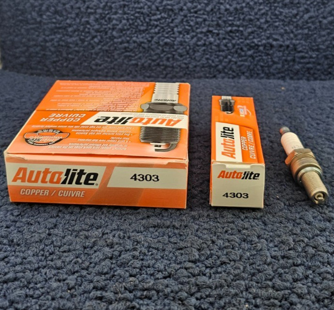 QTY 4 Autolite 4303 Copper Spark Plug Fits 2009-2012 Ferrari California