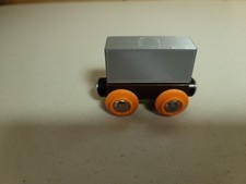Brio Wooden Railway Brown Cargo Car  Gray magnetic cargo