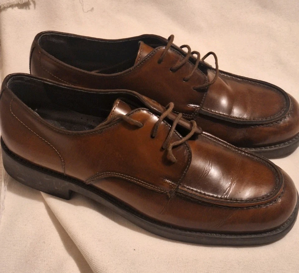 G.H. Bass & Co Brown Leather Oxford Shoes Youth Size 3 - Image 2 of 4