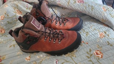 VTG Timberland Performance Hiking Shoes Men 8.5M Brown Leather Vibram Waterproof