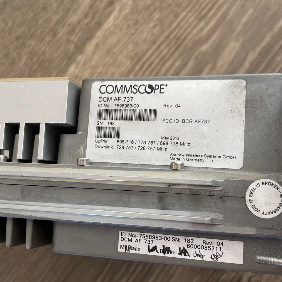Commscope DCM AF737 AF 737 плавниковый усилитель 45 Вт Andrew 7596267-00 - Изображение 2 из 4