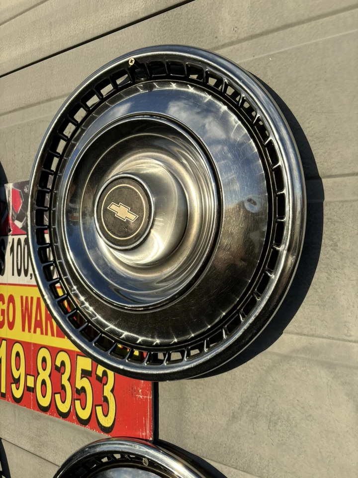 Chevrolet Impala Bel Air Biscayne 1968-69 raro 15” original juego de tapacubos completos 4 Foto 3 de 4