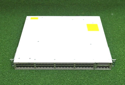 Cisco Catalyst C9300-48P-A Switch 48port 1G copper PoE+ Network Advantage Uplink