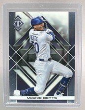 Mookie Betts 2025 Topps Transcendent #26 Icons Chrome (A)