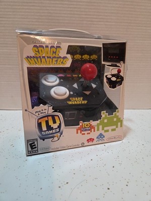 Space Invaders TV Games (TV game systems, 2011) - New Open Box