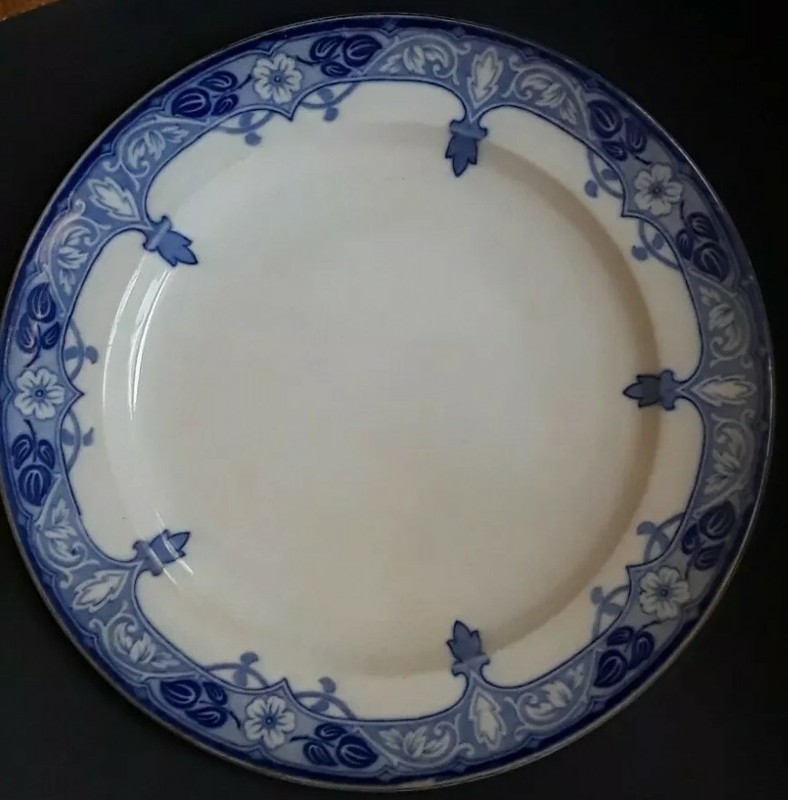 Vintage Burleigh Ware Burgess & Leigh English Semi Porcelain 10" Dinner Plate.