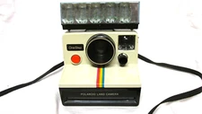 VINTAGE 1970s POLAROID SX-70 RAINBOW CAMERA w/ UNUSED FLASH BAR   WORKS!!
