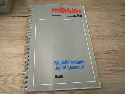 Märklin 0306 Modelleisenbahn digital gesteuert guter Zustand