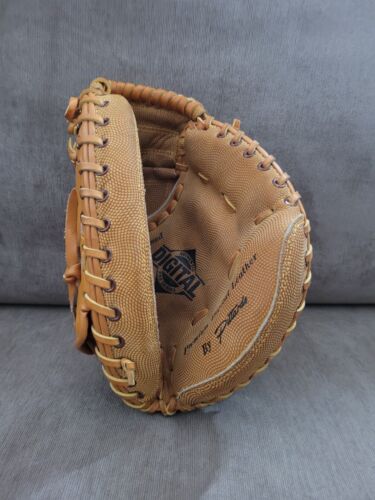 Franklin Digital Pro Series 4795 Hand Formed Pro Tan Catchers Mitt