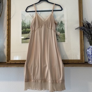 Vintage Vanity Fair Plisado Tricot Imperio Slip Lencería Bata 34 Accordian  | eBay
