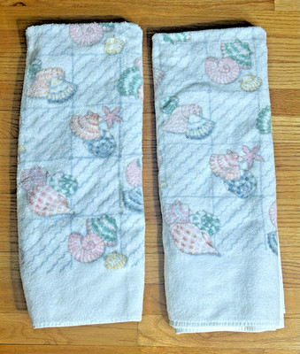 2 Vintage Dundee Bath Towels Seashell Design Pink Blue