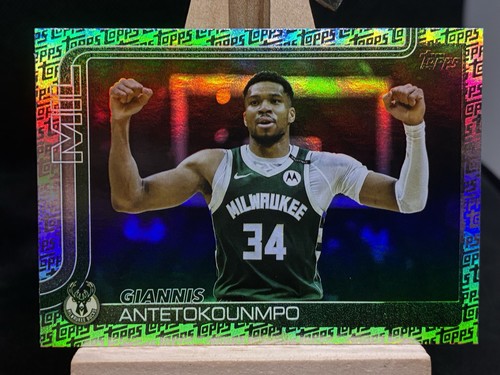 Giannis Antetokounmpo 2025 Topps Basketball LOGO FOIL Exclusive #54 Flagship MIL
