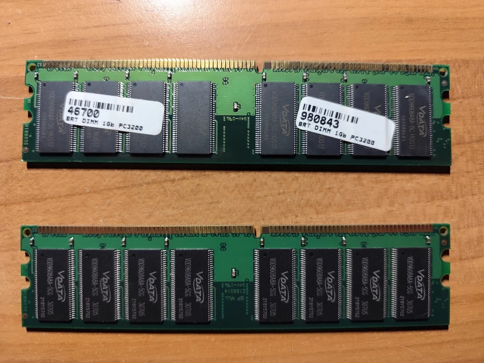 2x RAM V-Data DDR400 1GB (2GB Totali) – PC3200 Desktop Memory Expert – Testate - Immagine 2 di 2