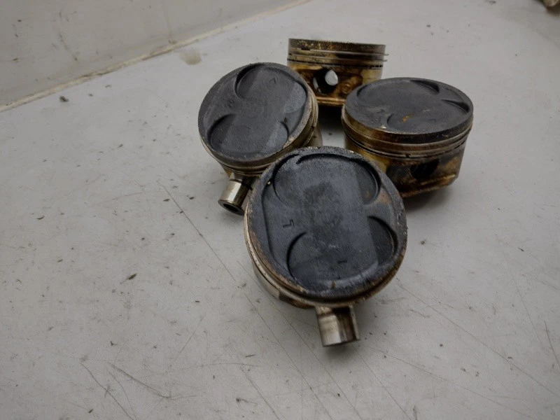 Satz Kolben EJ20E von Subaru Impreza / Legacy 116PS 2.0L - Image 3 of 4