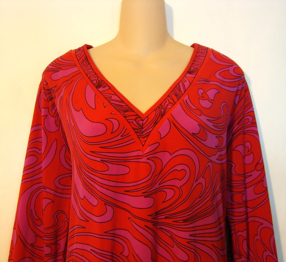 Michael Kors Womens Plus V-neck Tunic Top Red Pink Bell Sleeve Blouse 2X  A131 - Image 4 of 4