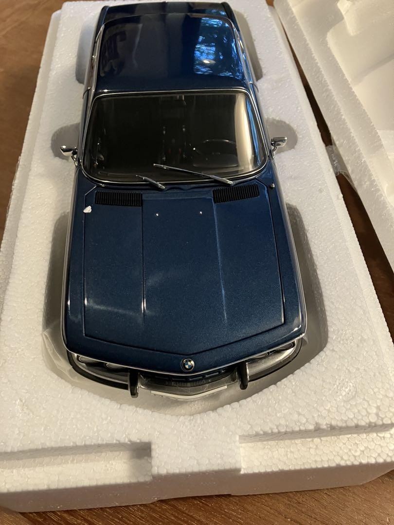 1\18オートアートBMW 3.0 CSi Blue llic 絶版品 1/18 AUTOart BMW 3.0 CSi (Metallic Blue) Diecast Car Model
