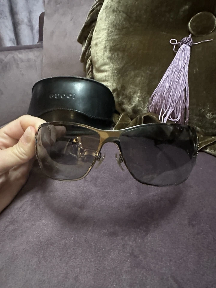 Gafas de sol Gucci gris GG 2712 Horsebit Shield Foto 2 de 4