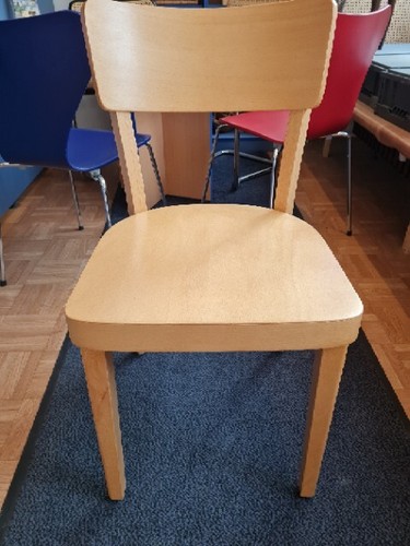 Massiver Stuhl - Holzstuhl mit Sitzplatte - Bild 4 von 5