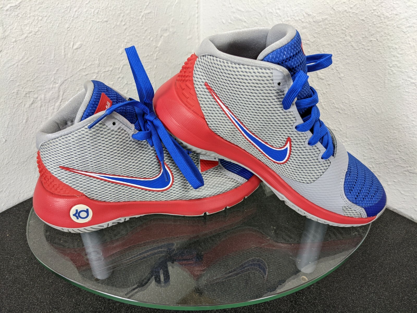 Nike KD Trey 5 III Boys 5.5Y Gray / Red 
